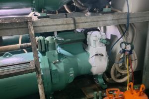 Photo over houl compressor bitzer (18) Photo over houl compressor bitzer (18)